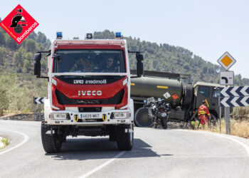 Los efectivos de la UME se retiran al estar estabilizado el incendio de Benasau