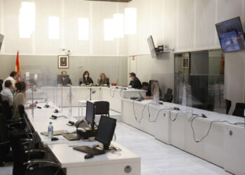 Cinco años de prisión por asaltar a dos menores a las que chupó los pies en Aspe