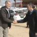 VALENCIA, 03/11/2024.- El rey Felipe saluda al presidente del Gobierno, Pedro Sánchez (d), durante a su llegada al puesto de mando de Valencia, este domingo. Los reyes visitan hoy las localidades de Paiporta y Chiva, dos de las más afectadas por la dana en la provincia de Valencia, para trasladar sus condolencias y un mensaje de cariño a las familias de los fallecidos y desaparecidos. EFE/ Casa De S.M. El Rey / José Jiménez - SOLO USO EDITORIAL/SOLO DISPONIBLE PARA ILUSTRAR LA NOTICIA QUE ACOMPAÑA (CRÉDITO OBLIGATORIO) -