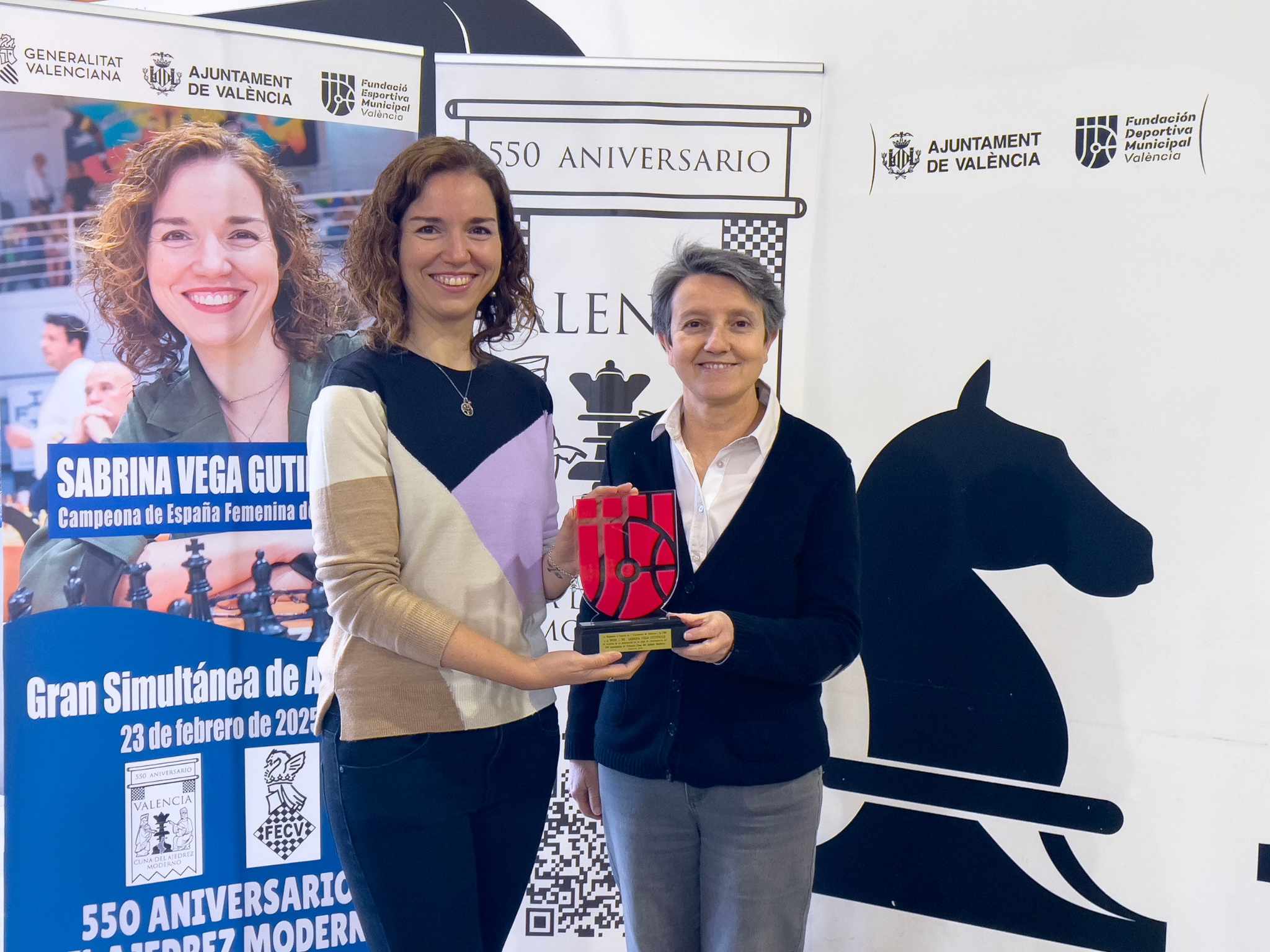 Sabrina Vega y María Ángeles Vidal