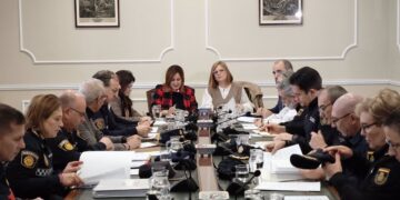 19/02/2025 La delegada del Gobierno en la Comunitat Valenciana, Pilar Bernabé, y la alcaldesa de València, María José Catalá, presiden la Junta Local de Seguridad para las Fallas 2025.

El dispositivo de seguridad de las Fallas 2025 contará con más de 7.000 agentes que se encargarán de controlar disparos de pirotecnia no autorizada, de tráfico o controles de consumo de alcohol y drogas, entre otros. En concreto, el operativo estará compuesto por 2.800 agentes de la Policía Nacional, 600 de la Guardia Civil y 3.781 efectivos de Policía Local .

POLITICA 
DELEGACIÓN GOBIERNO CV