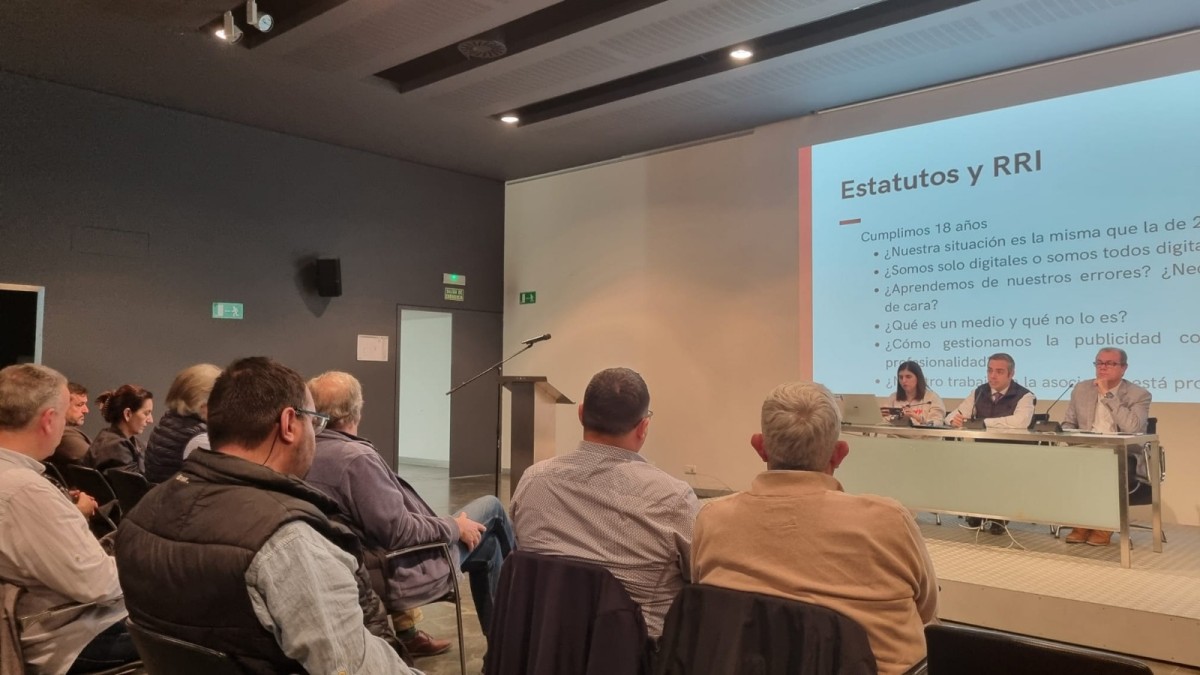 Asamblea AMDcomVal 5 abri