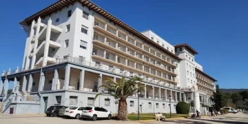 Hospital doctor Moliner