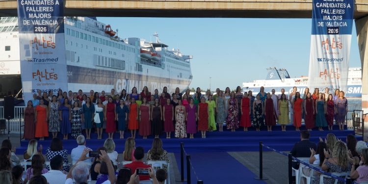 Presentació de les candidates a Falleres Majors de València 2026 als jurats