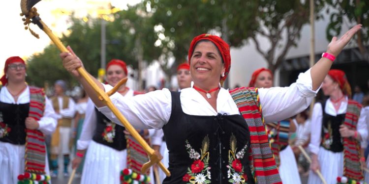 Moros i cristians de Mutxamel. Terra de Festes