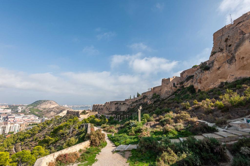 alicante-castillo-santa-barbara alicante-castillo-santa-barbara