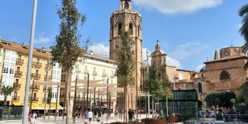plaza de la virgen valencia