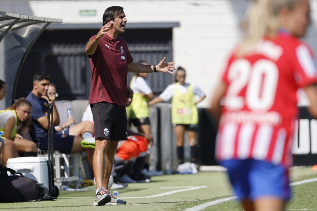 Fernando Martin, entrenador del Valencia CF femenino