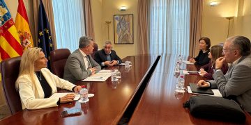 Reunión para tomar medidas contra la peste porcina africana