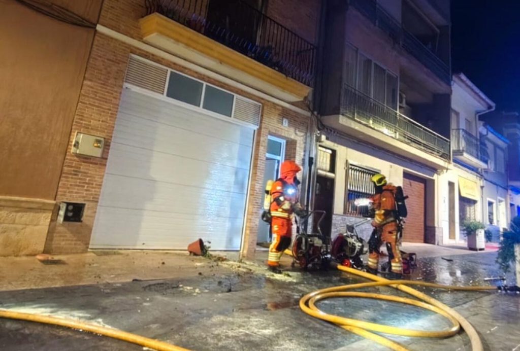 incendio de una vivienda de Alcudia de Crespins