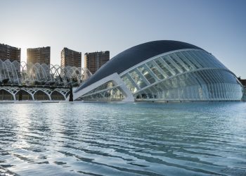 Ciutat de les Arts i les Ciencies actividades previas al eclipse solar