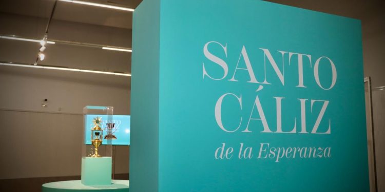 Exposición Santo Cáliz de la Esperanza en Torrent