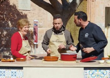 Carmen i Jacobo amb el Xef Rubén Fenollar en Xilxes en Sabors de Sempre