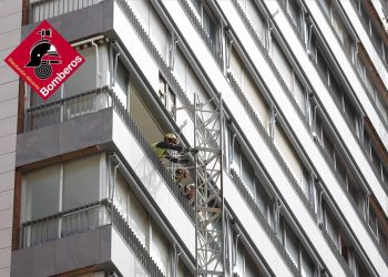 Desplome de un andamio de obra en Benidorm