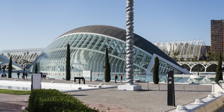 Hemisfèric 28 aniversario con observación de Júpiter y estrellas dobles