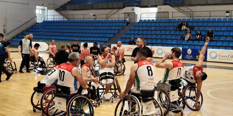 Baloncesto en silla de ruedas UPV IN
