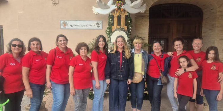 Creu de Maig de l'Associació Cultural L'Horta