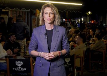 Jose Sáez, presentadora de Zoom - Els festivals a debat