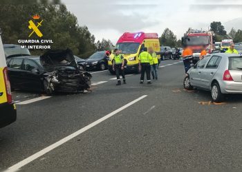 choque frontal en la A-7 a la altura de Tibi
