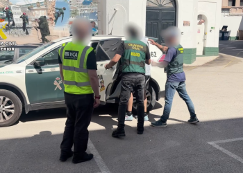 Entrada y registro para localizar a uno de los fugitivos más buscados del Reino Unido